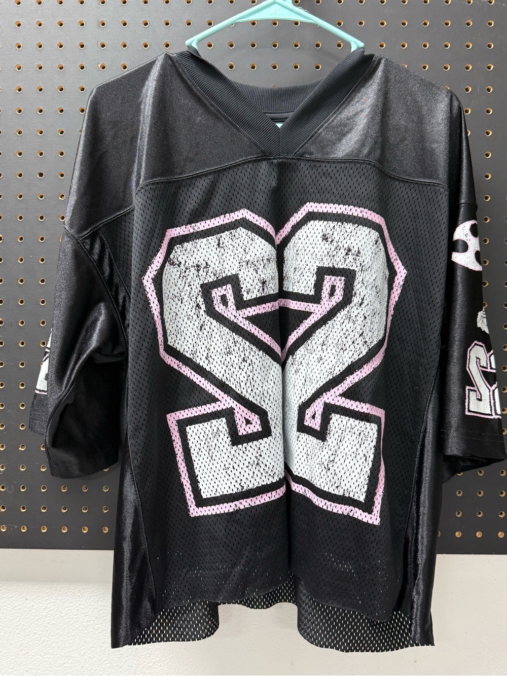 H&M Black Mesh Jersey with White and Pink '22' Graphic